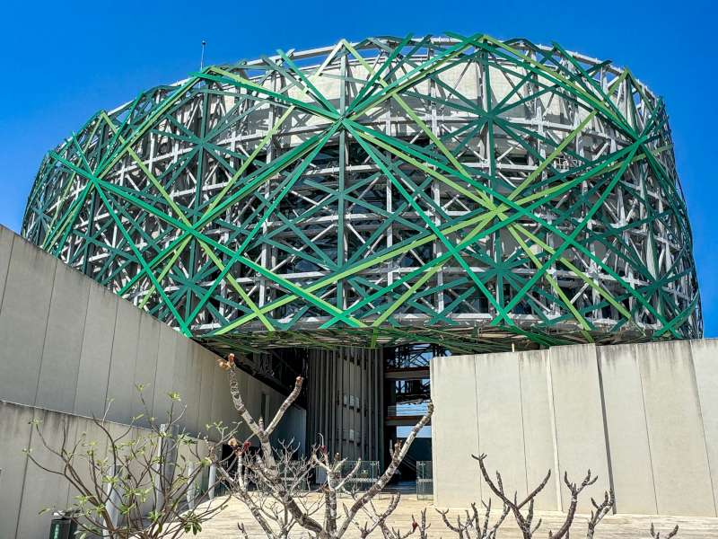 The Future of Sustainable Construction: Trends That Matter in 2025 and Beyond - Industry News & Insights